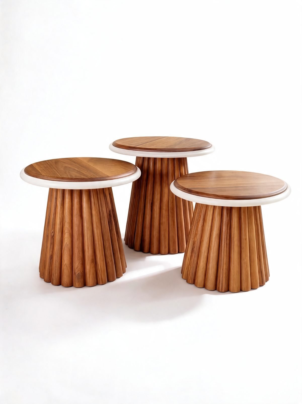 Trio Table Basse en Bois — Base Cannelée