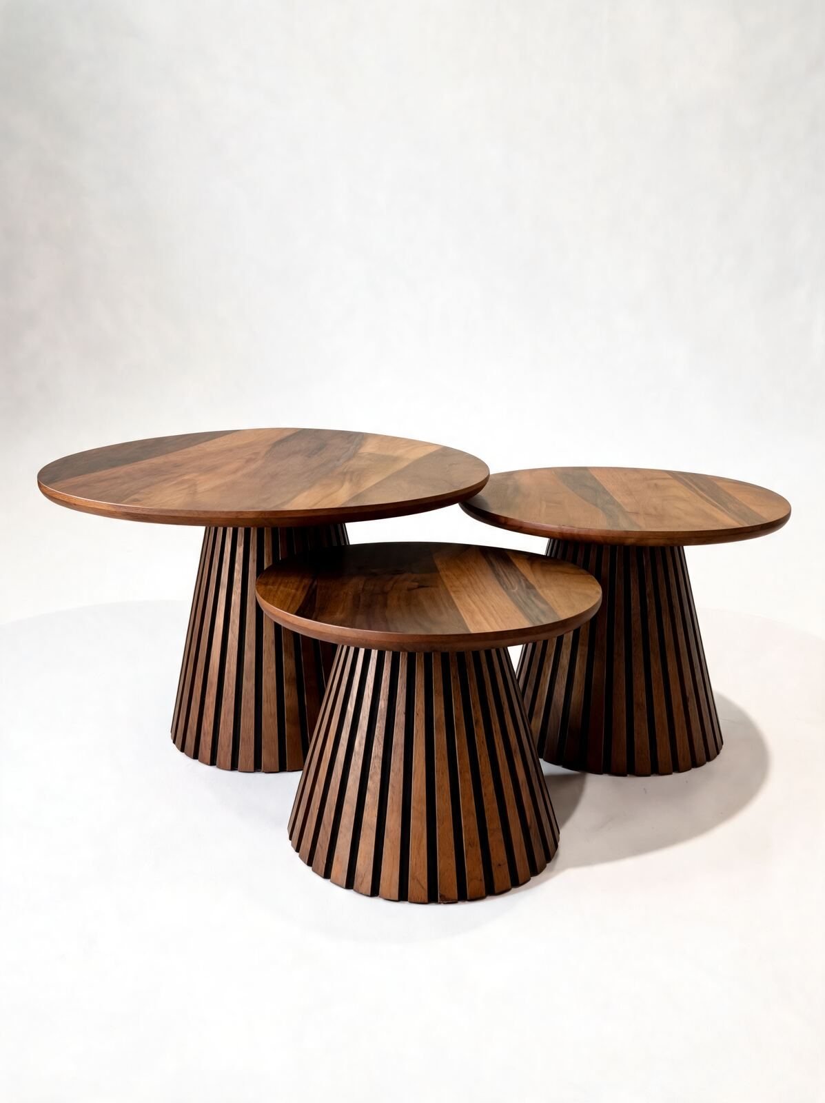 Table de Salon en Bois — Trio Gigogne